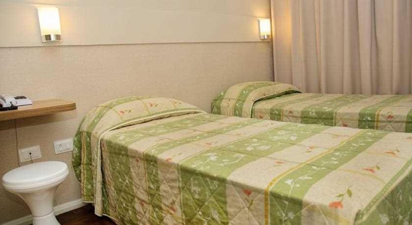 Vicz Hotel